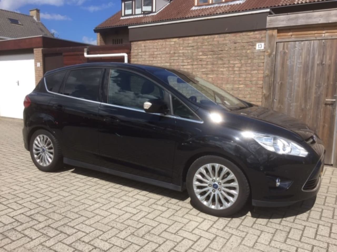 Ford C-Max - 1.6 EcoBoost Titanium - AutoWereld.nl