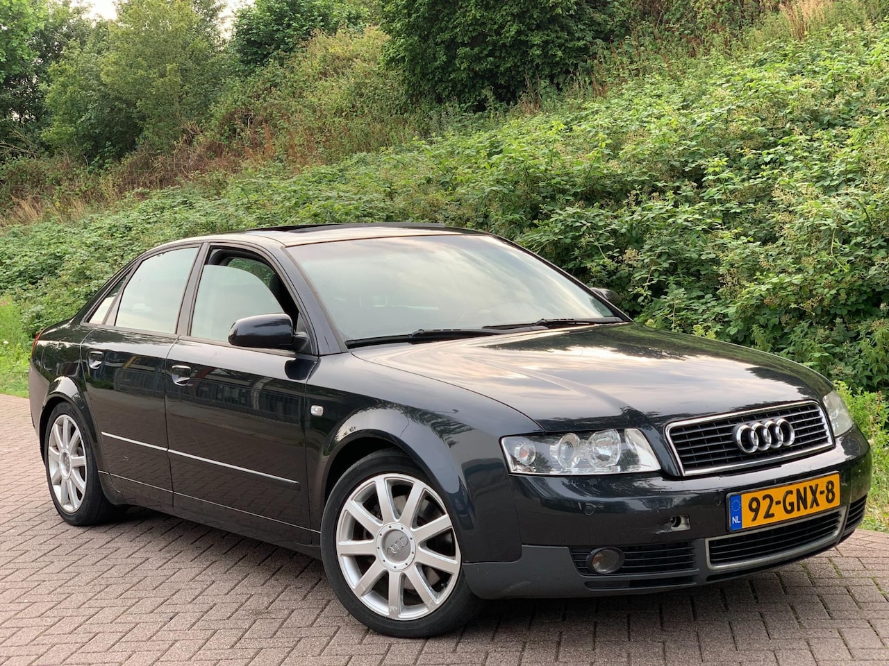 Audi A4 Limousine - 2.5 TDI quattro Exclusive SCHUIFDAK CLIMA! - AutoWereld.nl