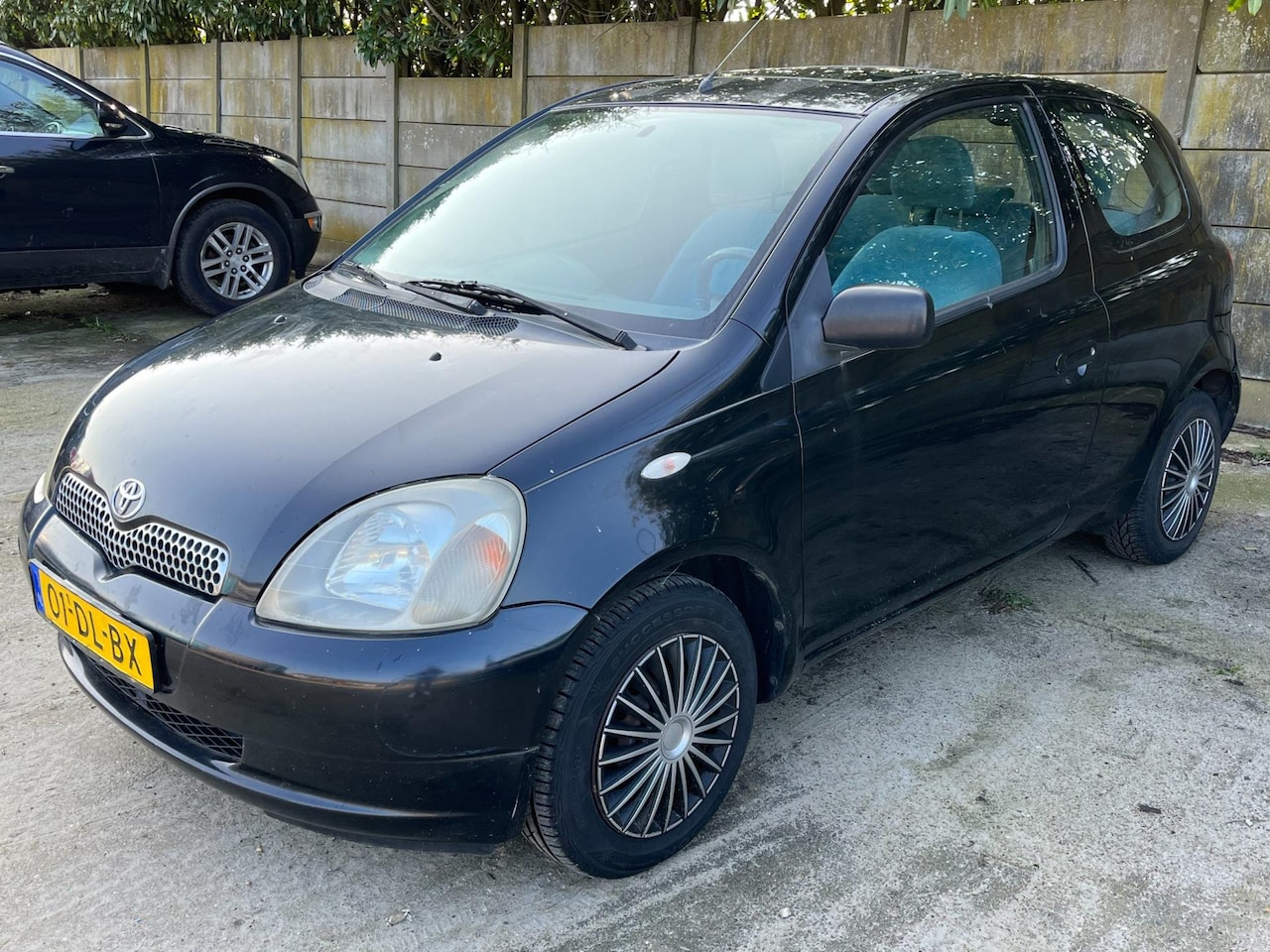 Toyota Yaris - 1.0-16V VVT-i Sol BJ. 1999 APK 02-2025 - AutoWereld.nl