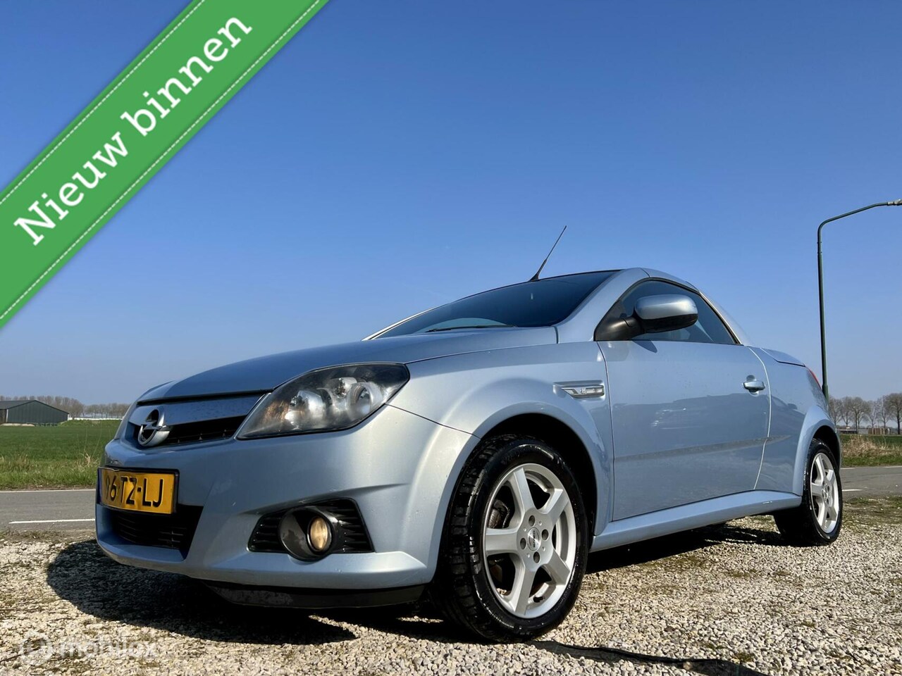 Opel Tigra TwinTop - 1.8-16V Sport 1.8-16V Sport, BJ 2007, APK Mrt 2025 - AutoWereld.nl