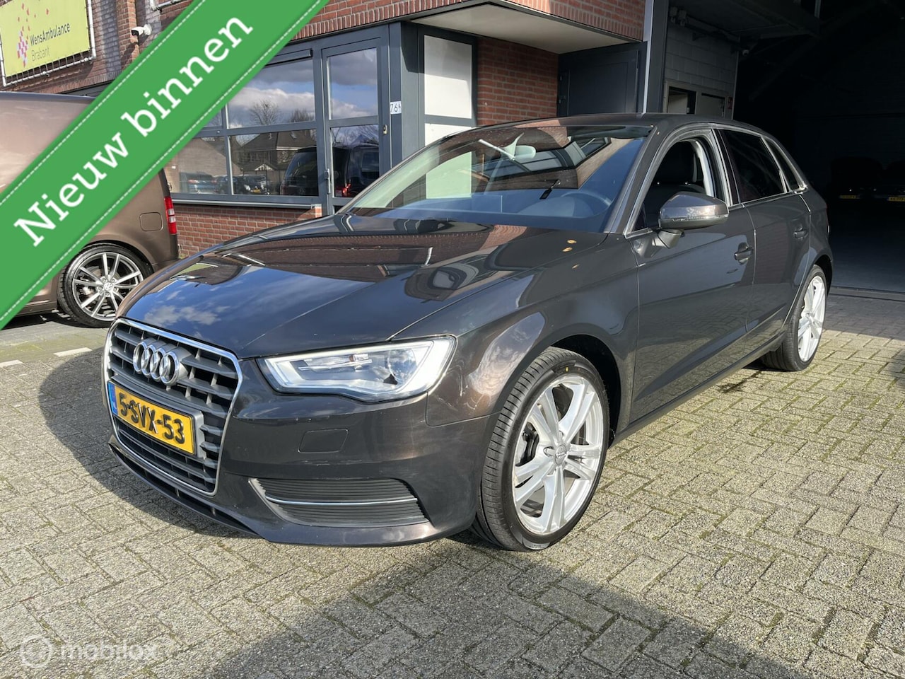 Audi A3 Sportback - 1.2 TFSI Attraction Pro Line plus NAVI*XENON*18-INCH LM* - AutoWereld.nl