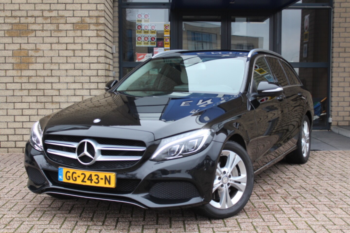 Mercedes-Benz C-klasse Estate - 350 e Lease Edition LEER-NAVI-CAMERA - AutoWereld.nl