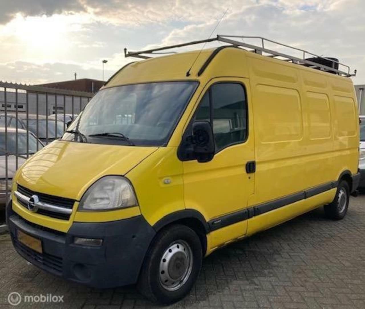 Opel Movano - 3.0 CDTi L3H2 MOTOR DEFEKT - AutoWereld.nl