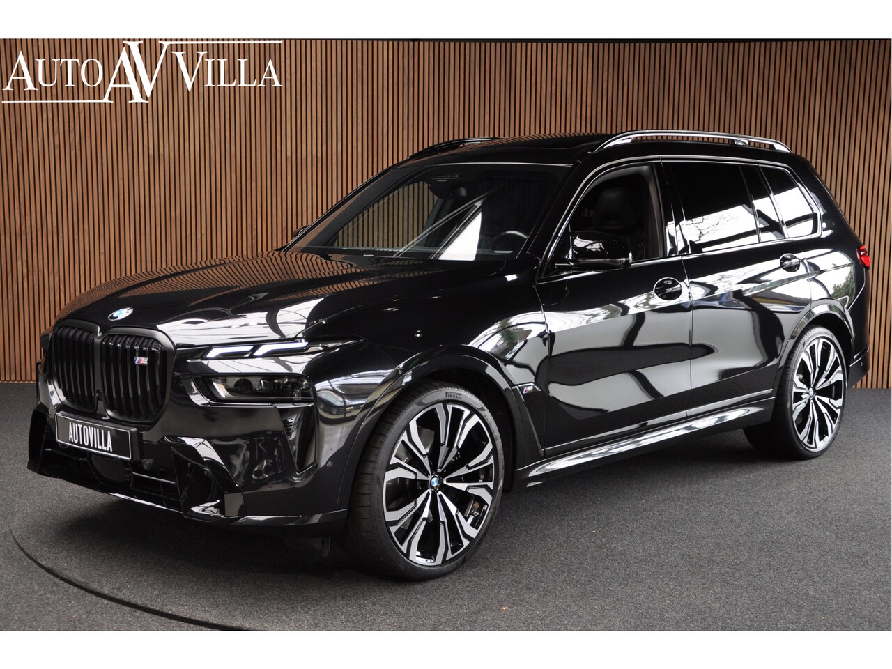 BMW X7 - M60i xDrive | PANO | MASSAGE | M-SPORTSEATS | 360CAM | BOWERS&WILKINS | - AutoWereld.nl