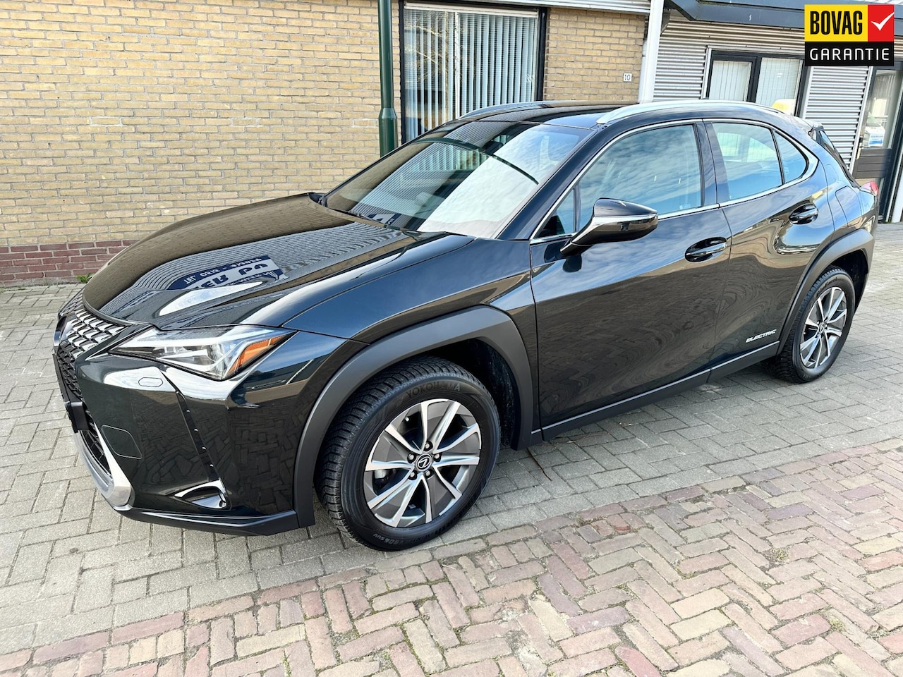 Lexus UX - 300e Business 54 kWh - AutoWereld.nl