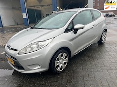 Ford Fiesta - 1.25 Limited / 2011