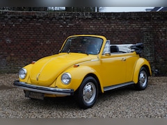 Volkswagen Beetle Cabriolet - Kever 1303 An eye-catching colour scheme - Canary Yellow over black interior, The underwen