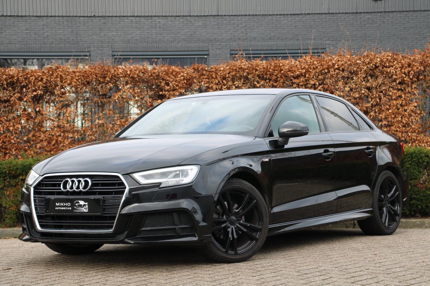 Audi A3 Limousine - 30 TFSI 2x S-Line | NAP | Dynamische verlichting | - AutoWereld.nl