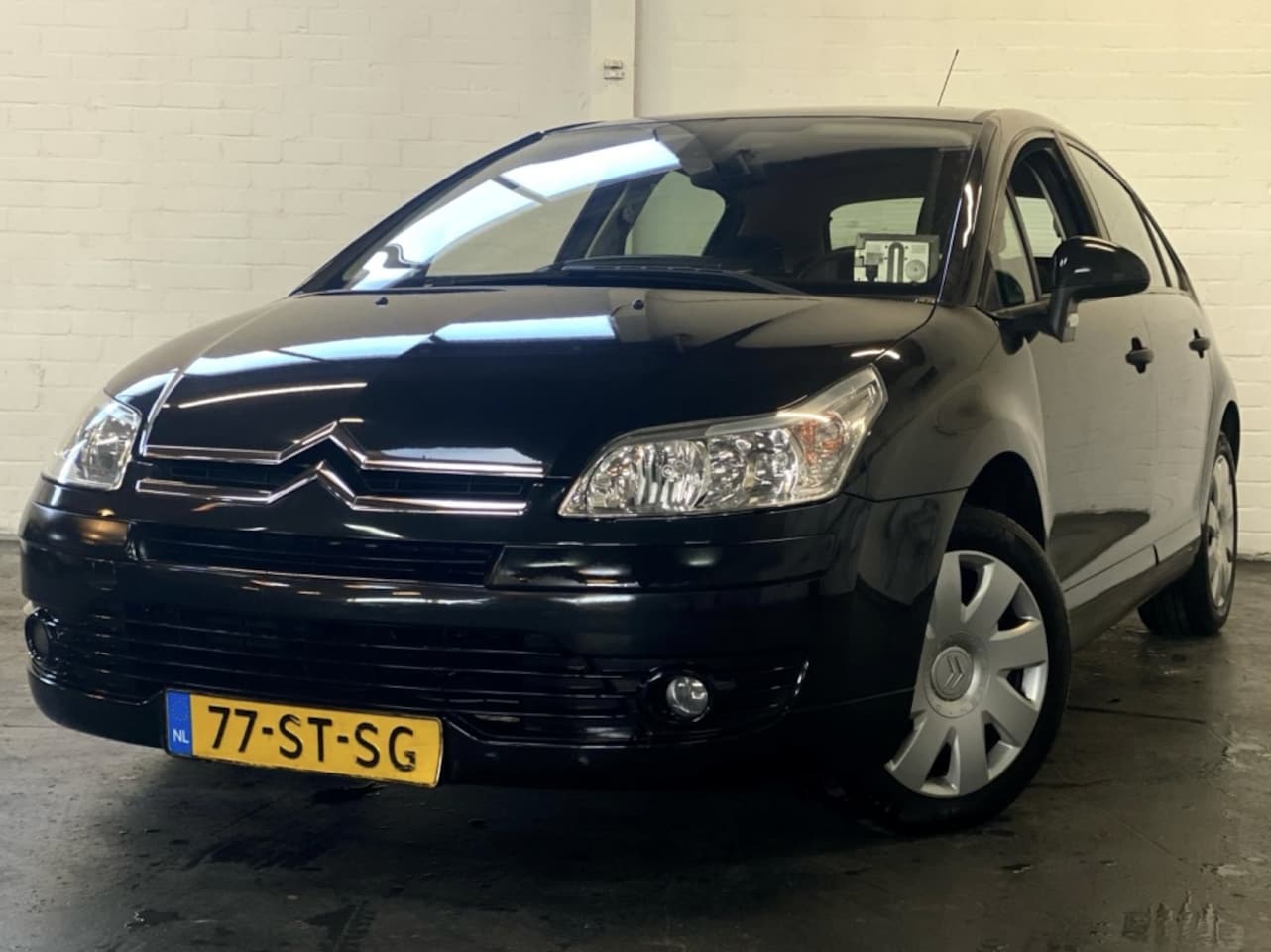 Citroën C4 - 1.6-16V L. Prestige |Airco |Nieuwe APK |CruiseC |NAP - AutoWereld.nl