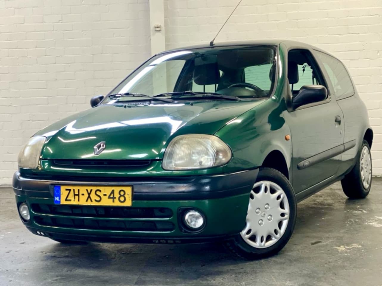 Renault Clio - 1.2 RN MAX |Nieuwe APK |NAP |Goed onderhoud - AutoWereld.nl