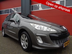 Peugeot 308 - 1.6 THP XT 150PK Clima Cruise Navi Pano-Dak Trekhaak NL-Auto