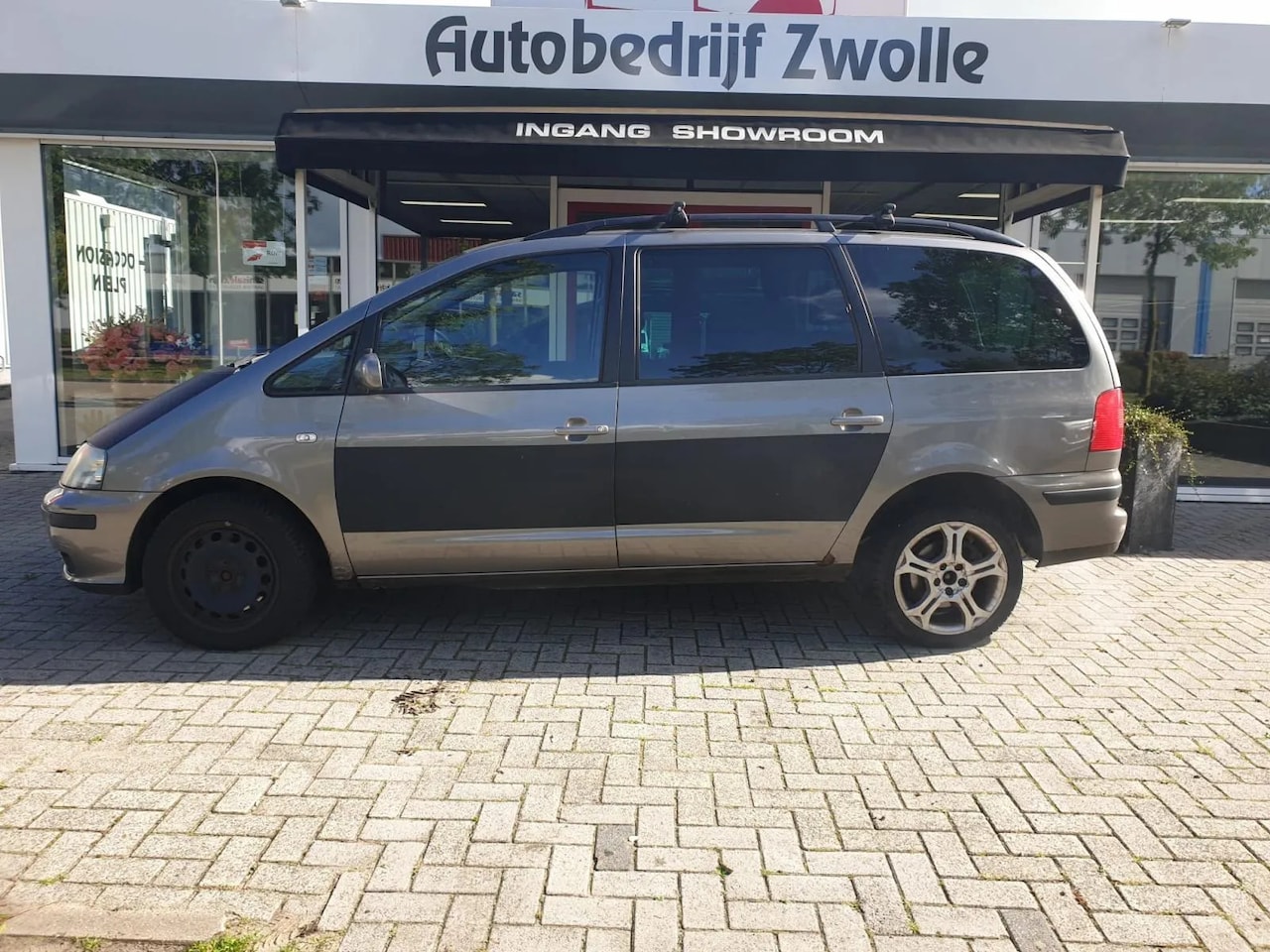 Seat Alhambra - 1.8 AIRCO/7 PERS. KOOPJE VEEL WITTE ROOK!! - AutoWereld.nl