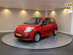 Renault Twingo - 1.2 Acces *APK 10-25* Airco|All-seasons|Lm velgen