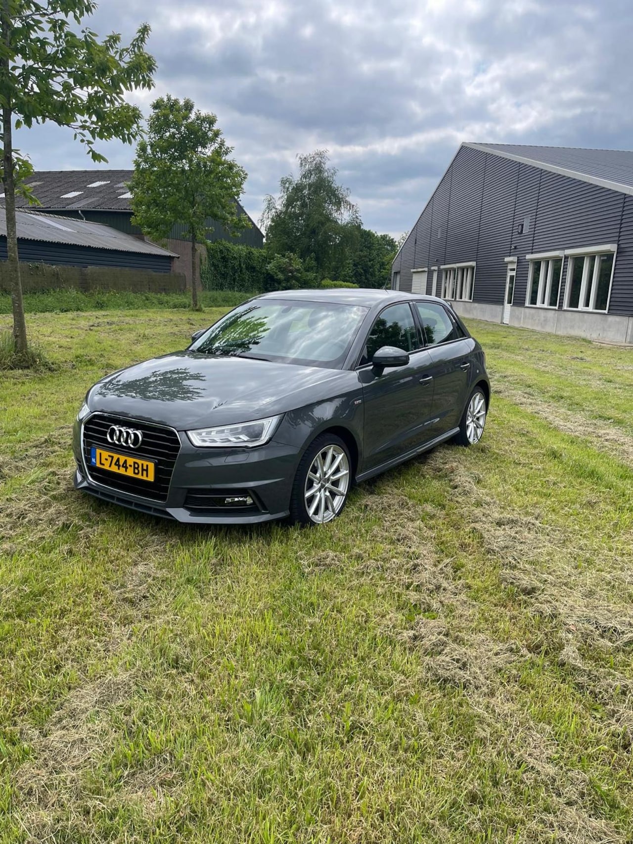 Audi A1 Sportback - 1.4 TFSI Sport S line Edition Zeer nette A1 met weinig km's - AutoWereld.nl