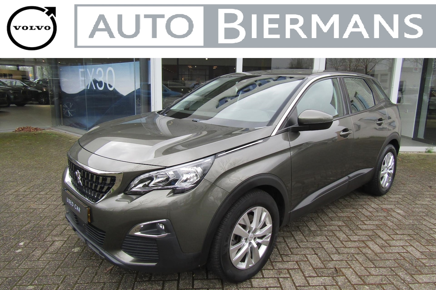 Peugeot 3008 - PureTech 130 Blue Lease Executive | Afn. Trekhaak | Navi | Cruise Control | LM-velgen - AutoWereld.nl