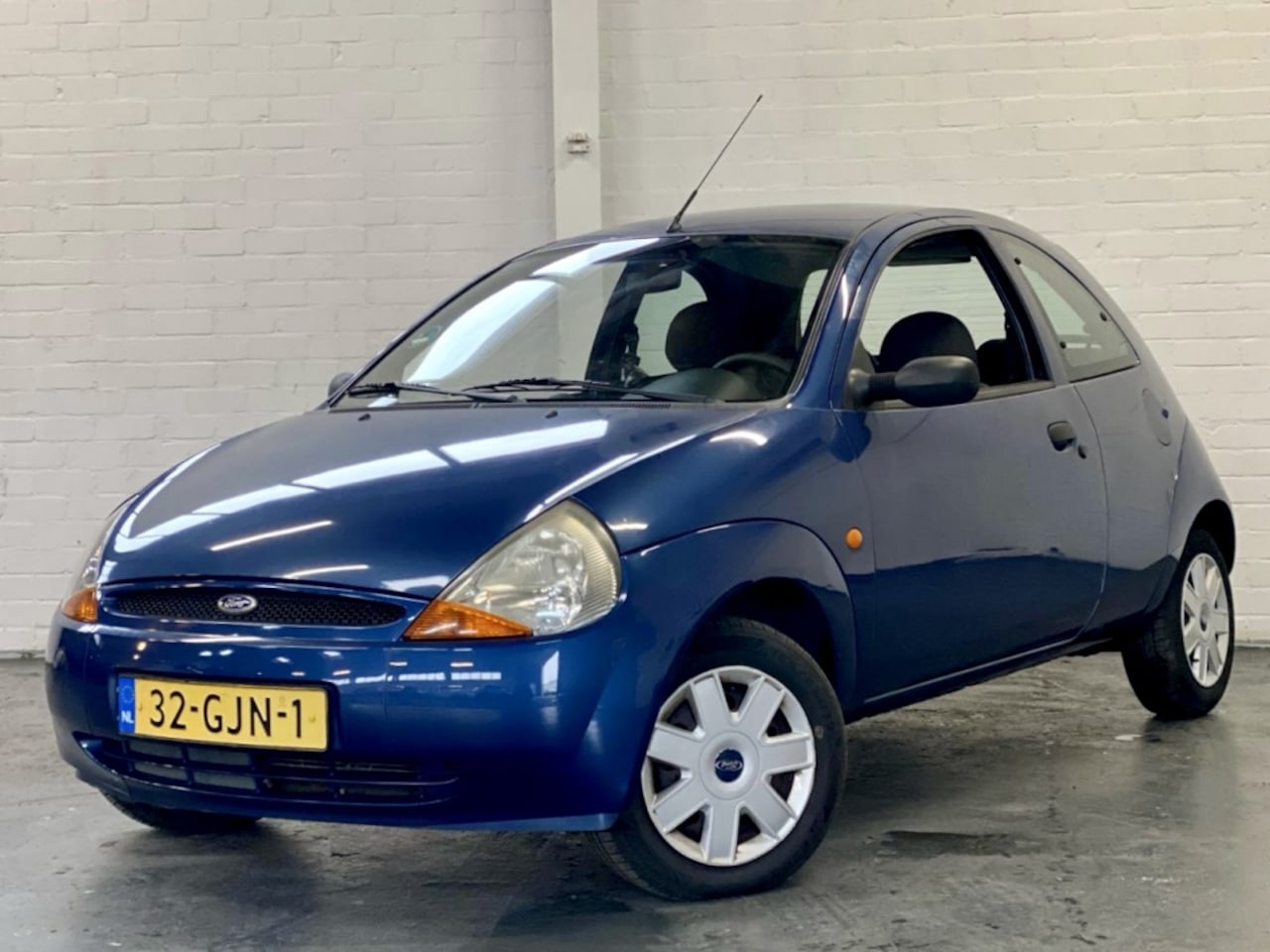 Ford Ka - 1.3 Cool & Sound |Airco |Stuurbkr |Nieuwe Apk - AutoWereld.nl