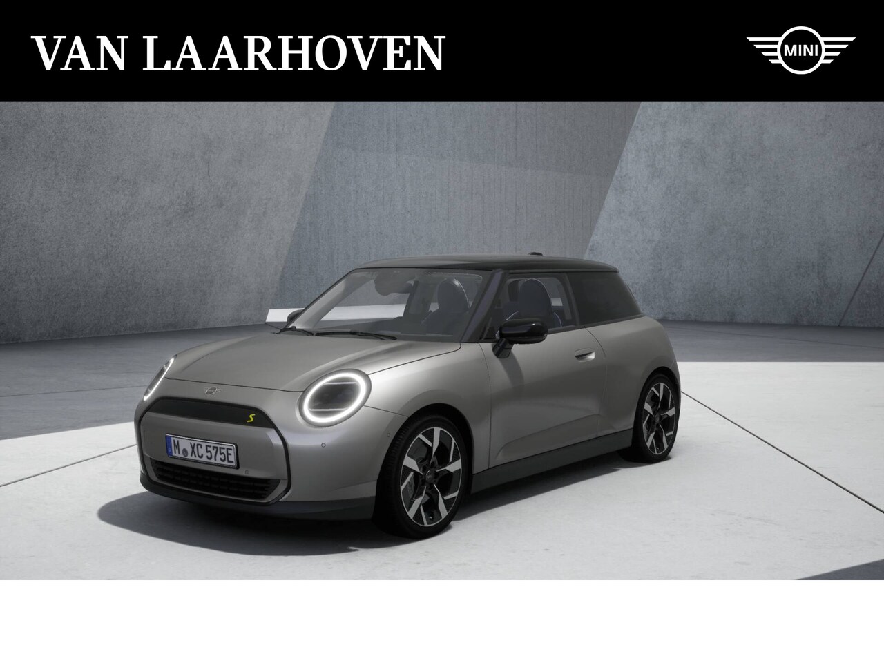 MINI Cooper - SE Classic 54.2 kWh / Panoramadak / Parking Assistant / LED / Head-Up / Parking Assistant - AutoWereld.nl