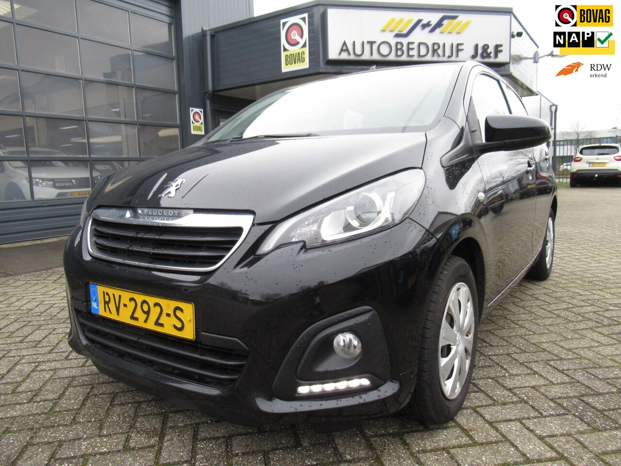 Peugeot 108 - 1.0 e-VTi Active / 1ste Eig / Airco / LED-dagrijlichten / Bleutooth - AutoWereld.nl