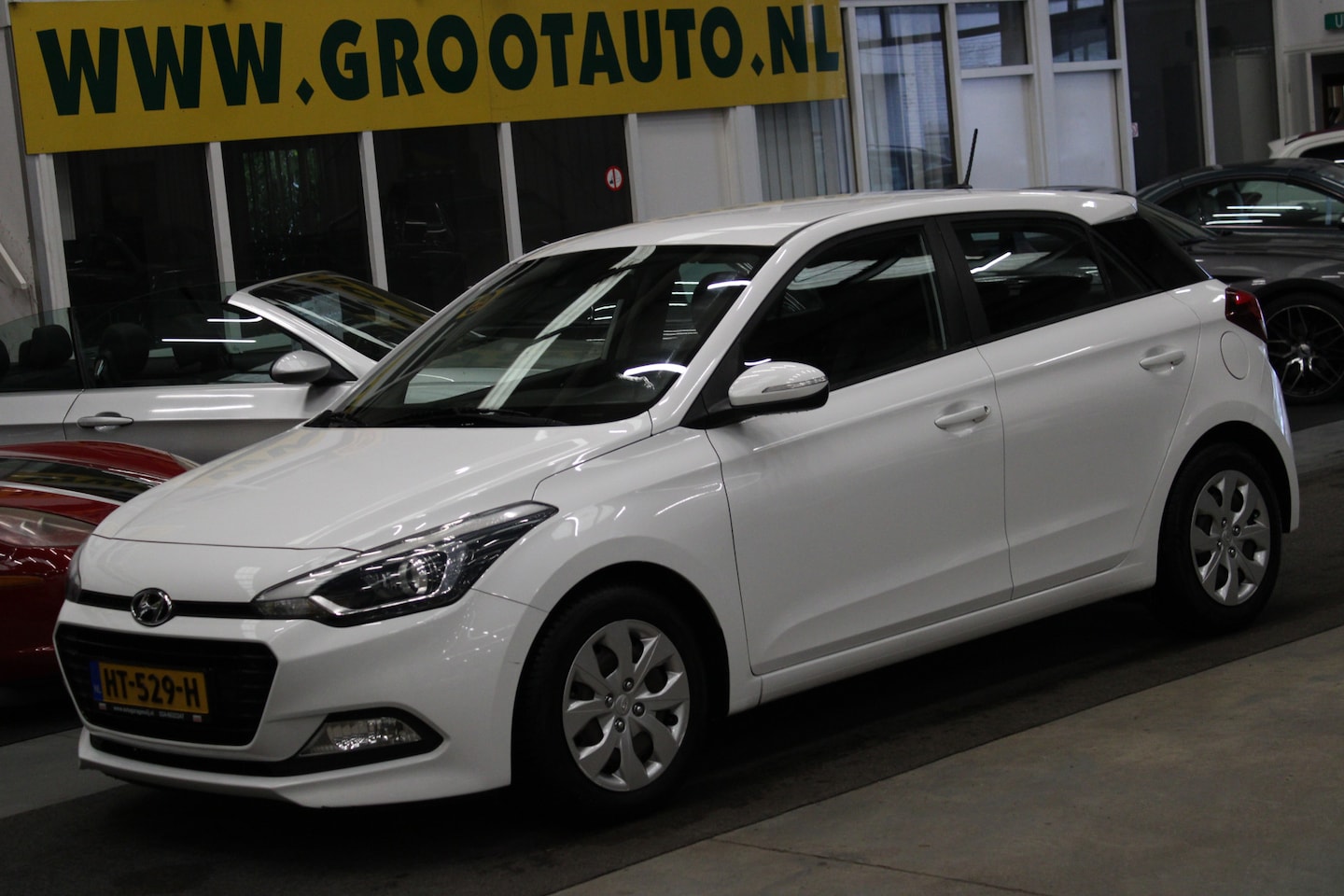 Hyundai i20 - 1.0 T-GDI Comfort Airco, Cruise control, Rijstrooksensor, Trekhaak - AutoWereld.nl