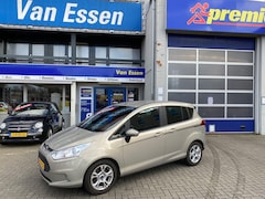 Ford B-Max - 1.0 EcoBoost Titanium gereviseerde motor, airco, navigatie, stuurwielbediening