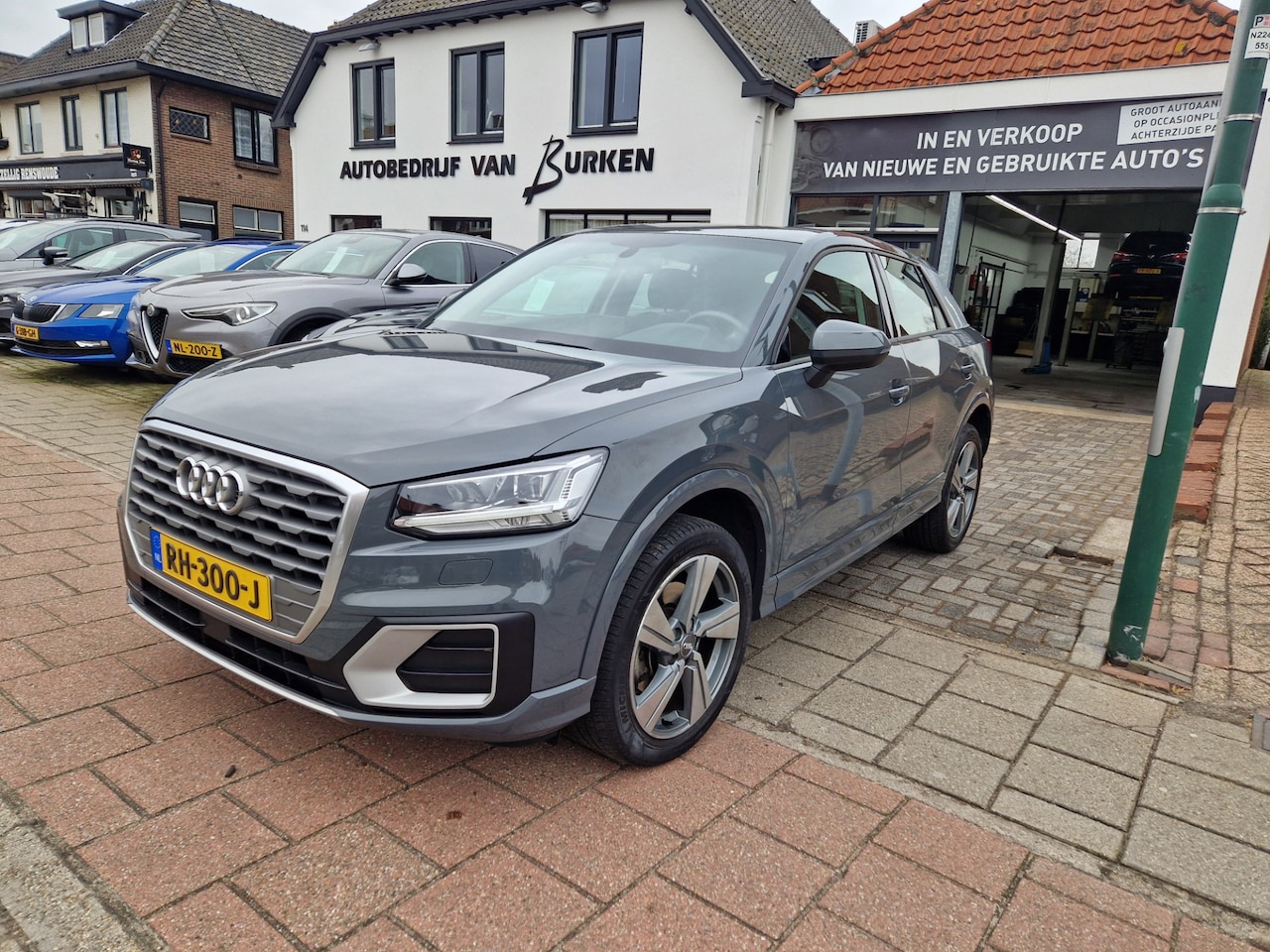 Audi Q2 - 1.0 TFSI #limited 1.0 TFSI #limited, Navigatie,Cruise control,Airco,18 Inch,L.M.Velgen - AutoWereld.nl