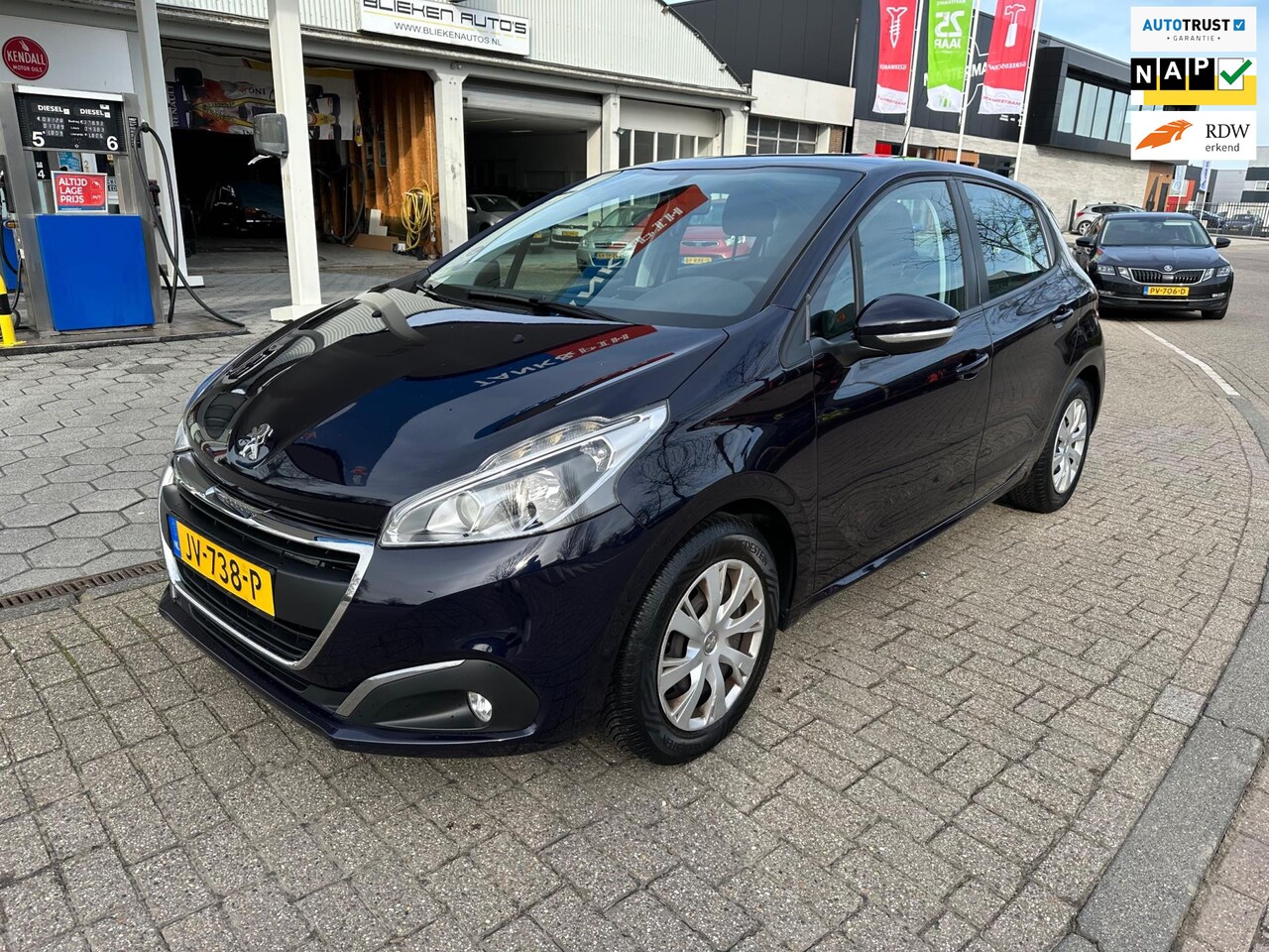 Peugeot 208 - 1.2 PureTech Blue Lion 1.2 PureTech Blue Lion - AutoWereld.nl