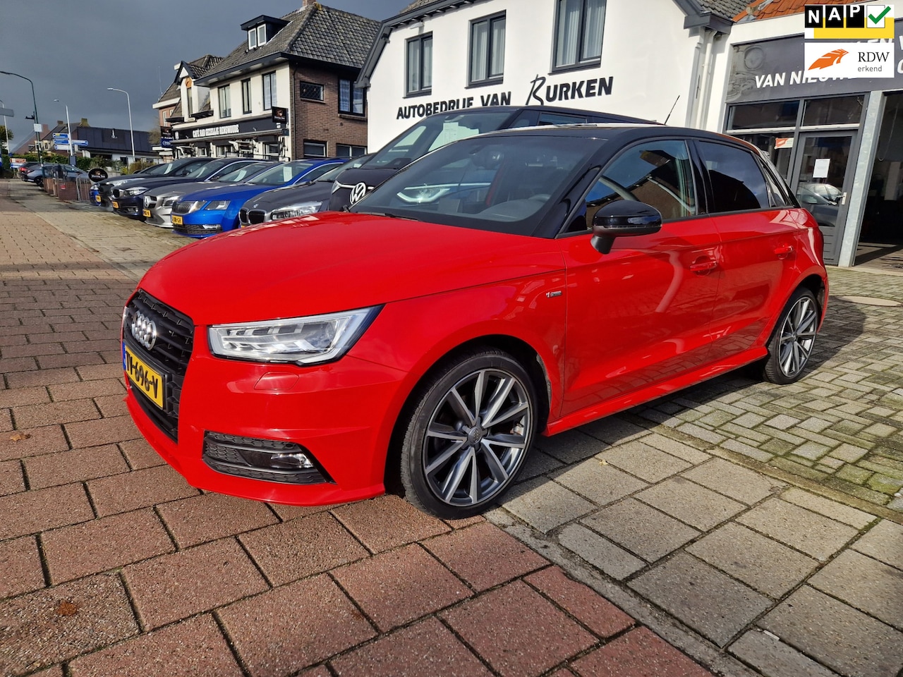 Audi A1 Sportback - 1.0 TFSI Advance Sport 1.0 TFSI Advance Sport,Navigatie,Climate control,Cruise control,17 Inch.L.M.Velgen - AutoWereld.nl