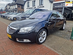 Opel Insignia - 1.8 Cosmo, Climate control, Cruise control, Parkeersensoren, Half leren bekleding