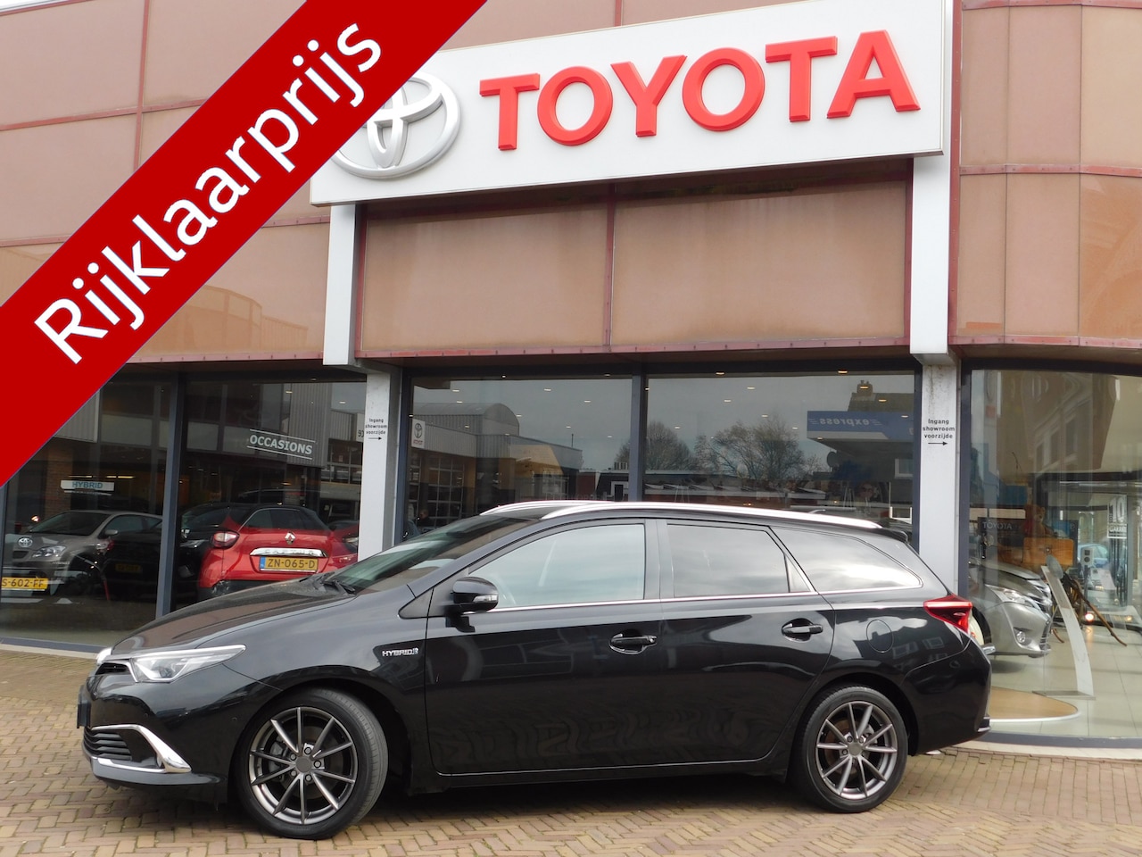 Toyota Auris Touring Sports - 1.8 Hybrid Lease Exclusive LEER - AutoWereld.nl