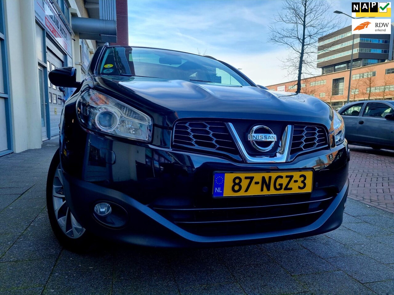 Nissan Qashqai - 2.0 Tekna 4WD Automaat Leer Navi Pano Stoelverw Dealer - AutoWereld.nl