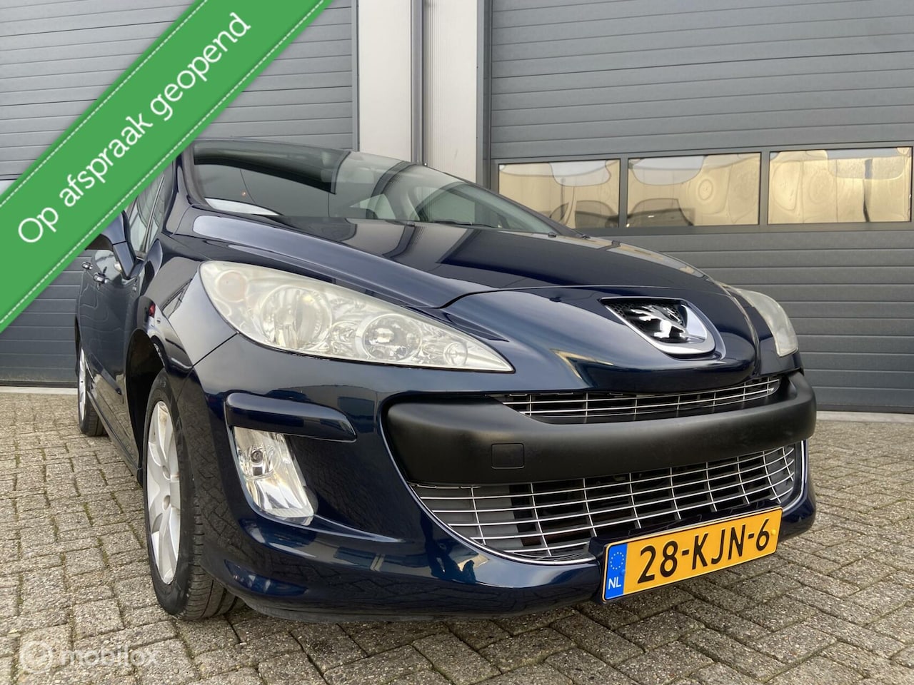 Peugeot 308 SW - 1.6 VTi Blue Lease Executive Uitvoering - AutoWereld.nl