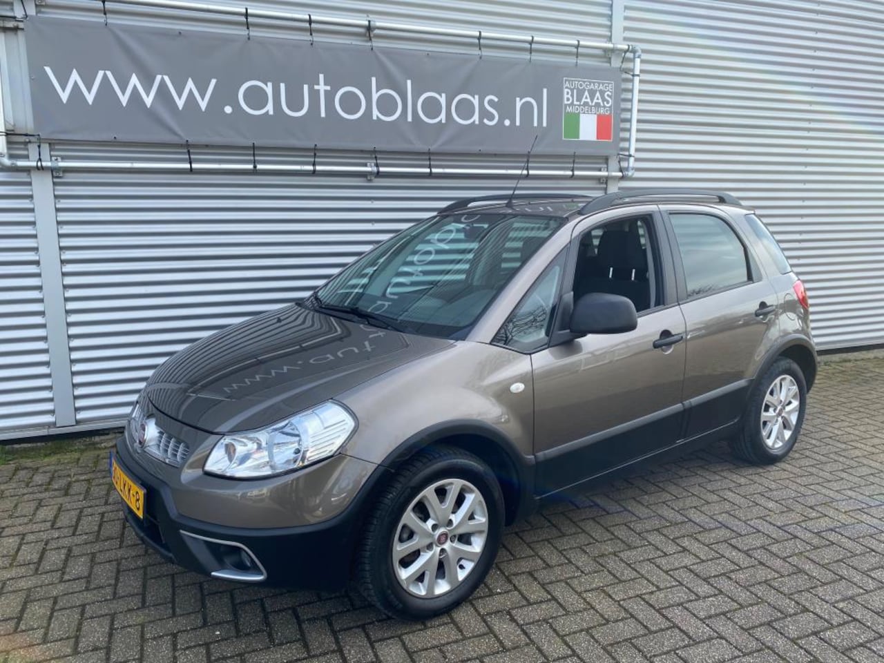 Fiat Sedici - 1.6-16V Young 1.6-16V Young - AutoWereld.nl