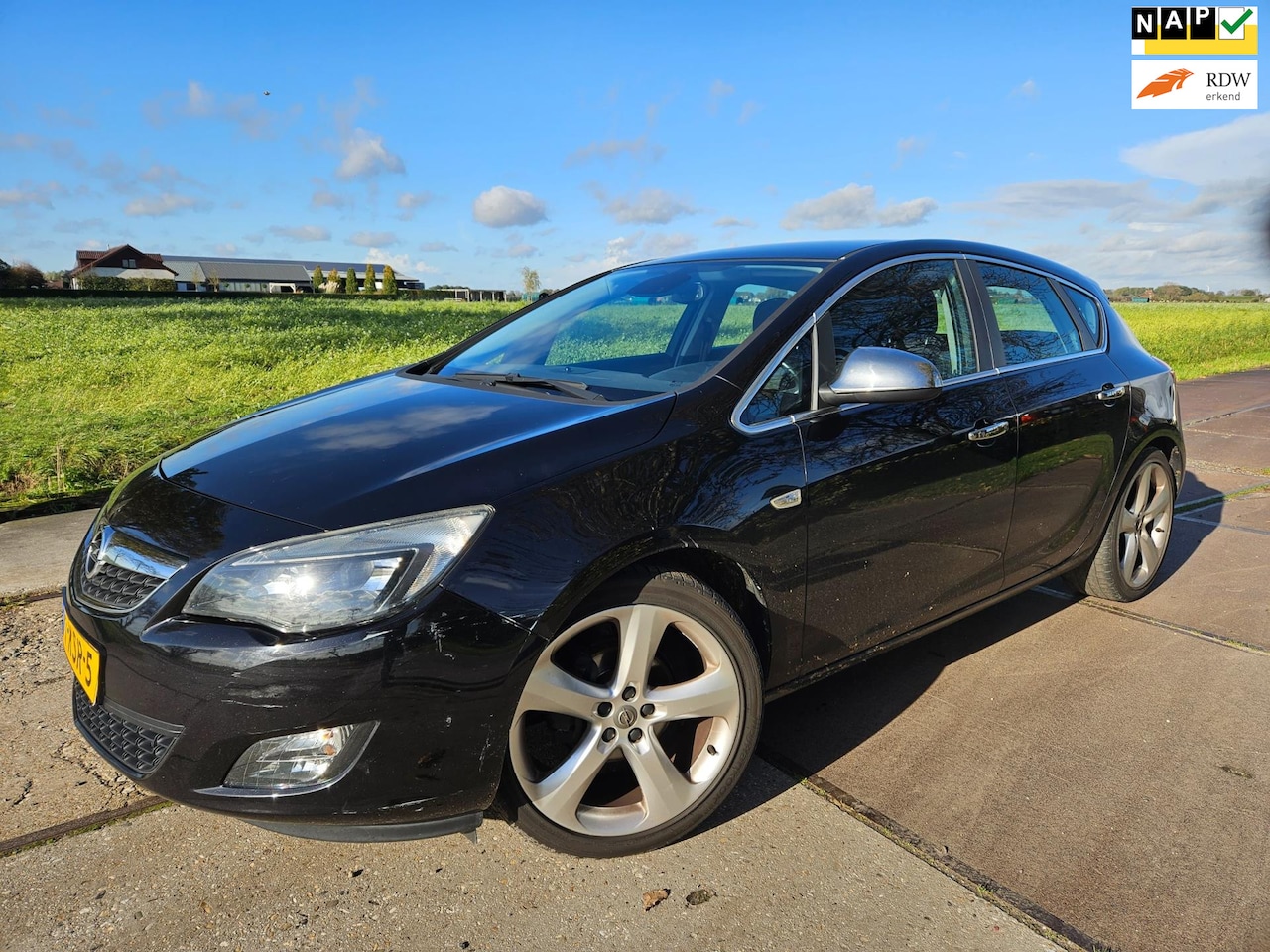 Opel Astra - 1.6 Sport/ clima/ bj 2010/ EURO 5 - AutoWereld.nl