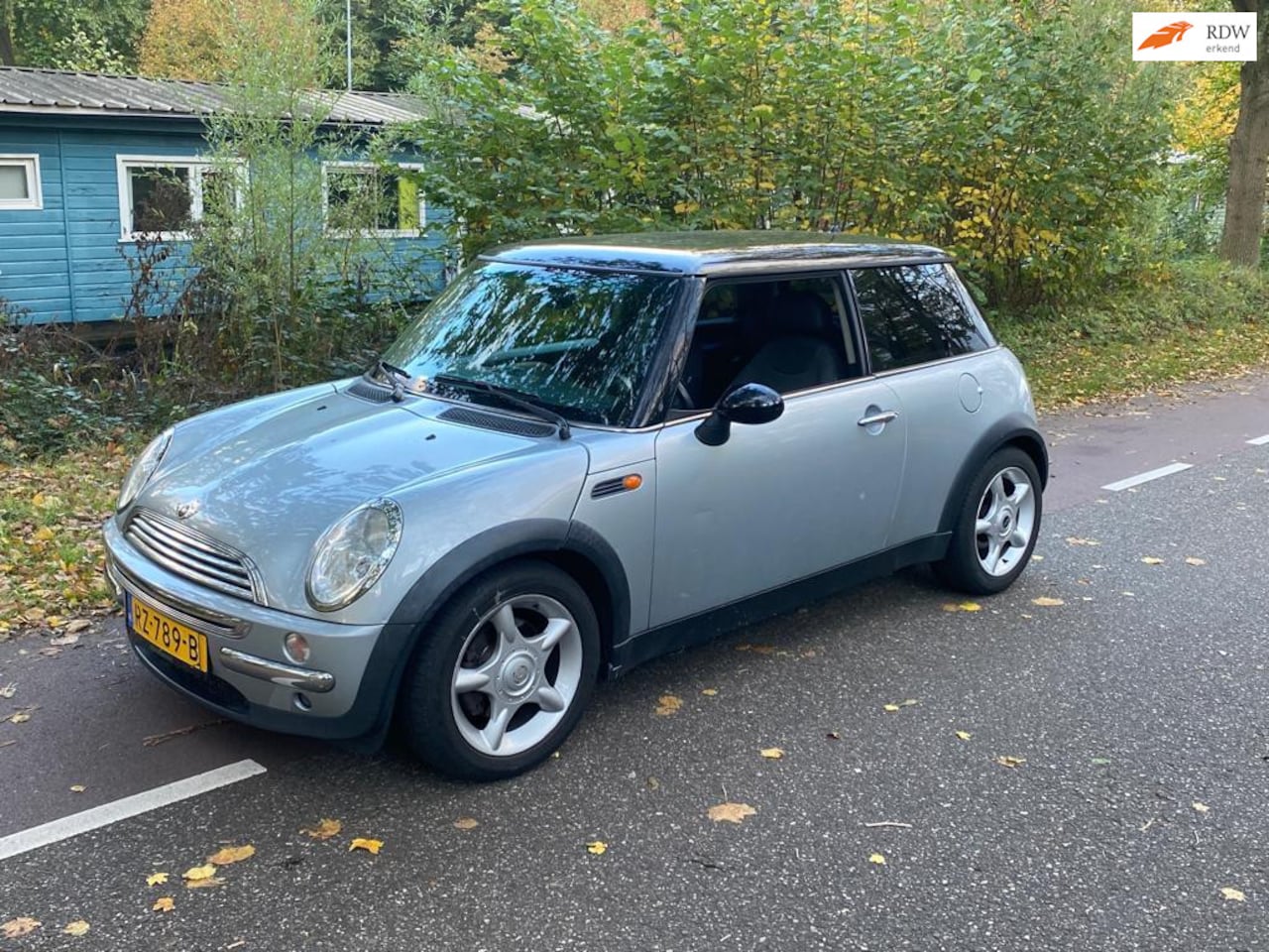 MINI Cooper - 1.6 107451 KM GELOPEN BJ 2003 - AutoWereld.nl