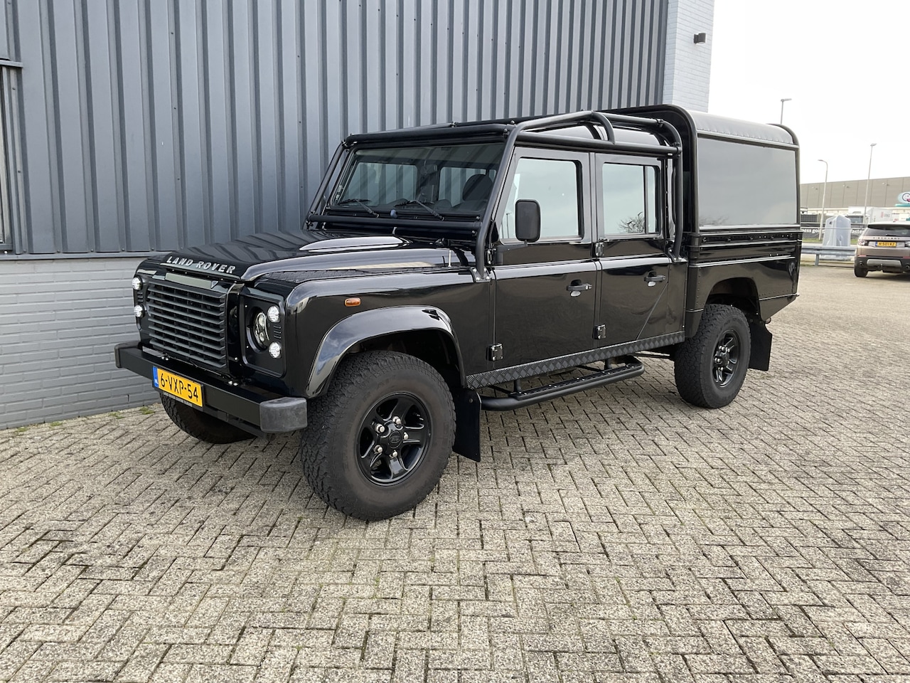 Land Rover Defender - 2.2 D 130" S Crew Cab Automaat !!! - AutoWereld.nl