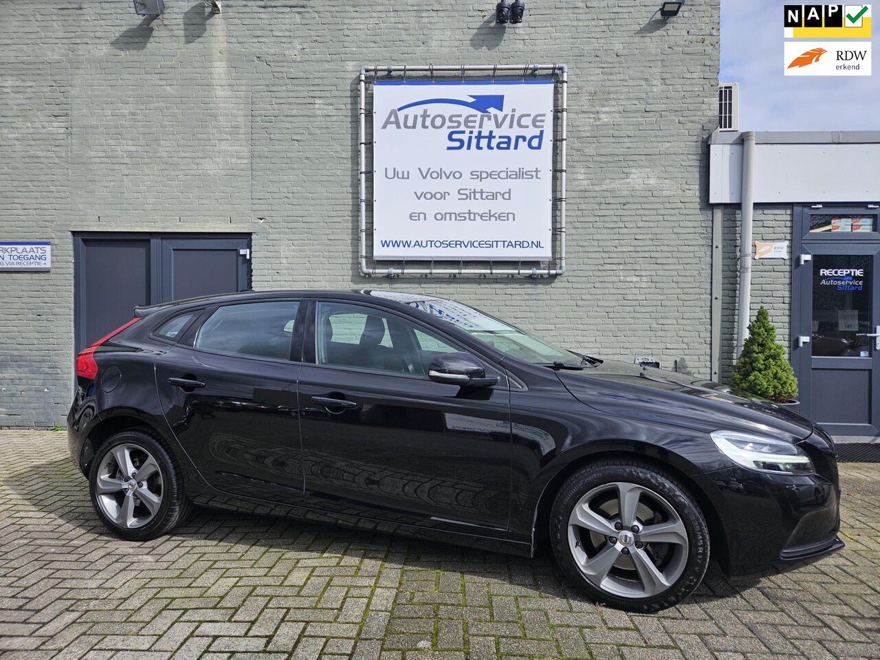 Volvo V40 - 2.0 T3 Nordic 2.0 T3 Nordic+ - AutoWereld.nl