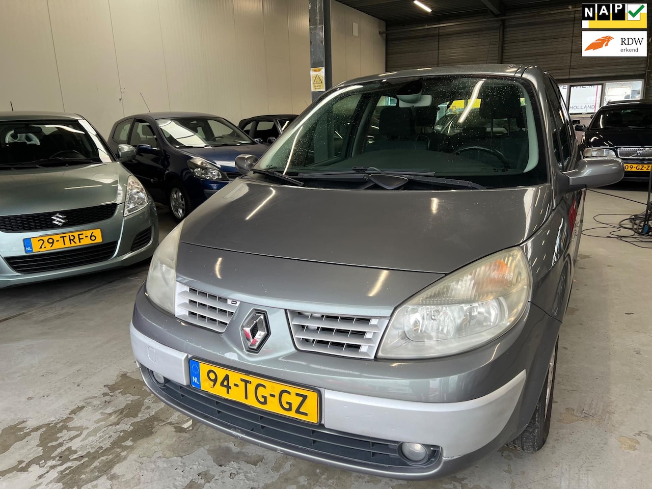 Renault Scénic - 2.0-16V Expression Comfort 2.0-16V Expression Comfort - AutoWereld.nl