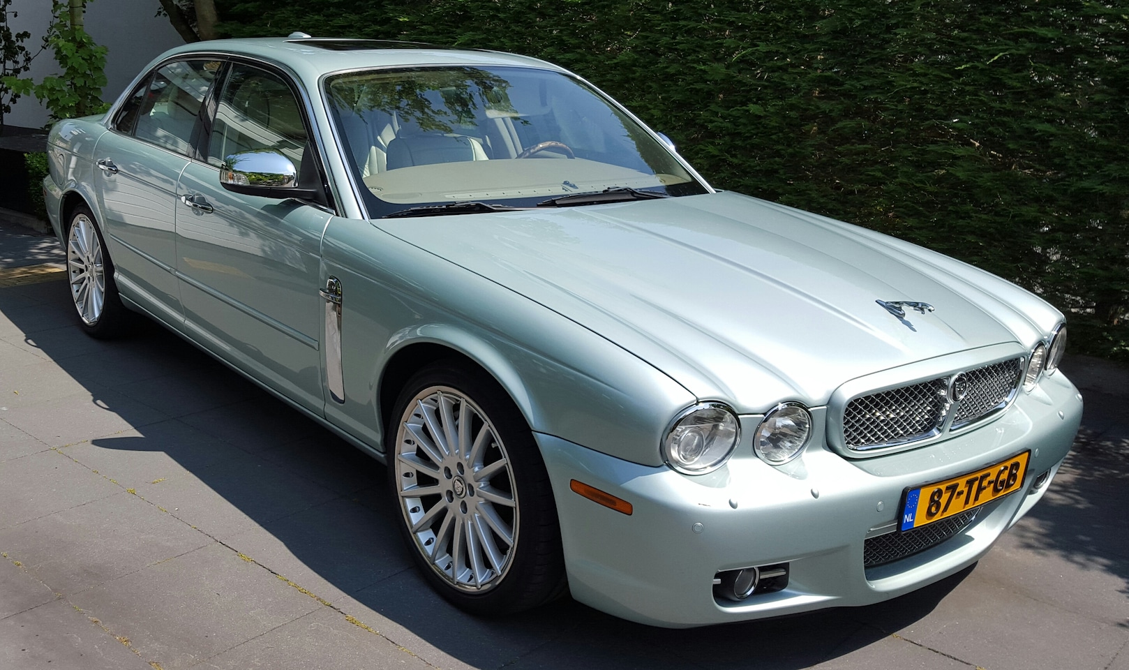 Jaguar XJ - 4.2 V8 Super Super Charged - AutoWereld.nl