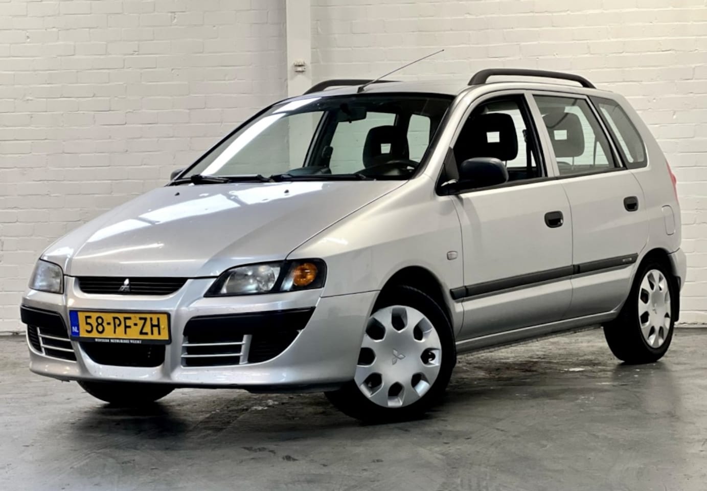 Mitsubishi Space Star - 1.6 Shogun SE |Airco |Stuurbkr |Nieuwe APK |NAP - AutoWereld.nl