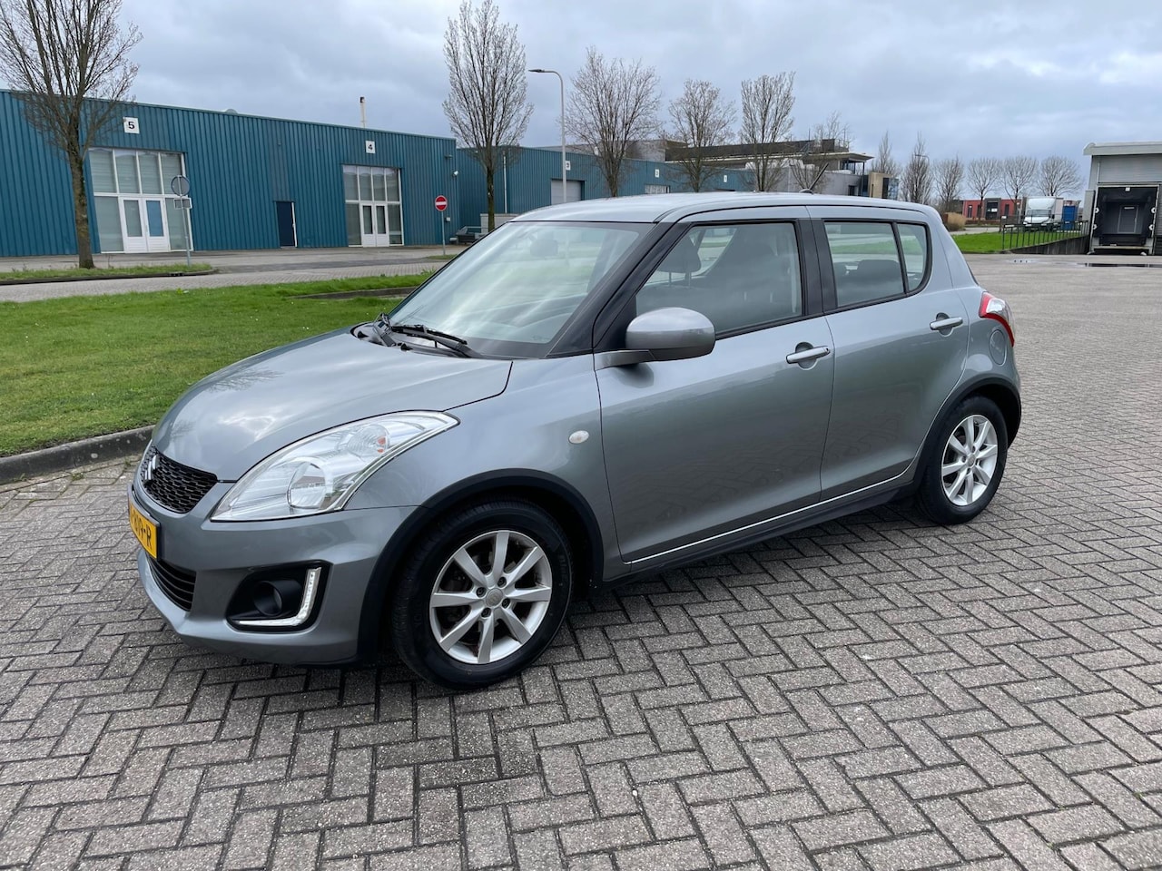 Suzuki Swift - 1.2 Dynamic EASSS 1.2 Dynamic EASSS - AutoWereld.nl