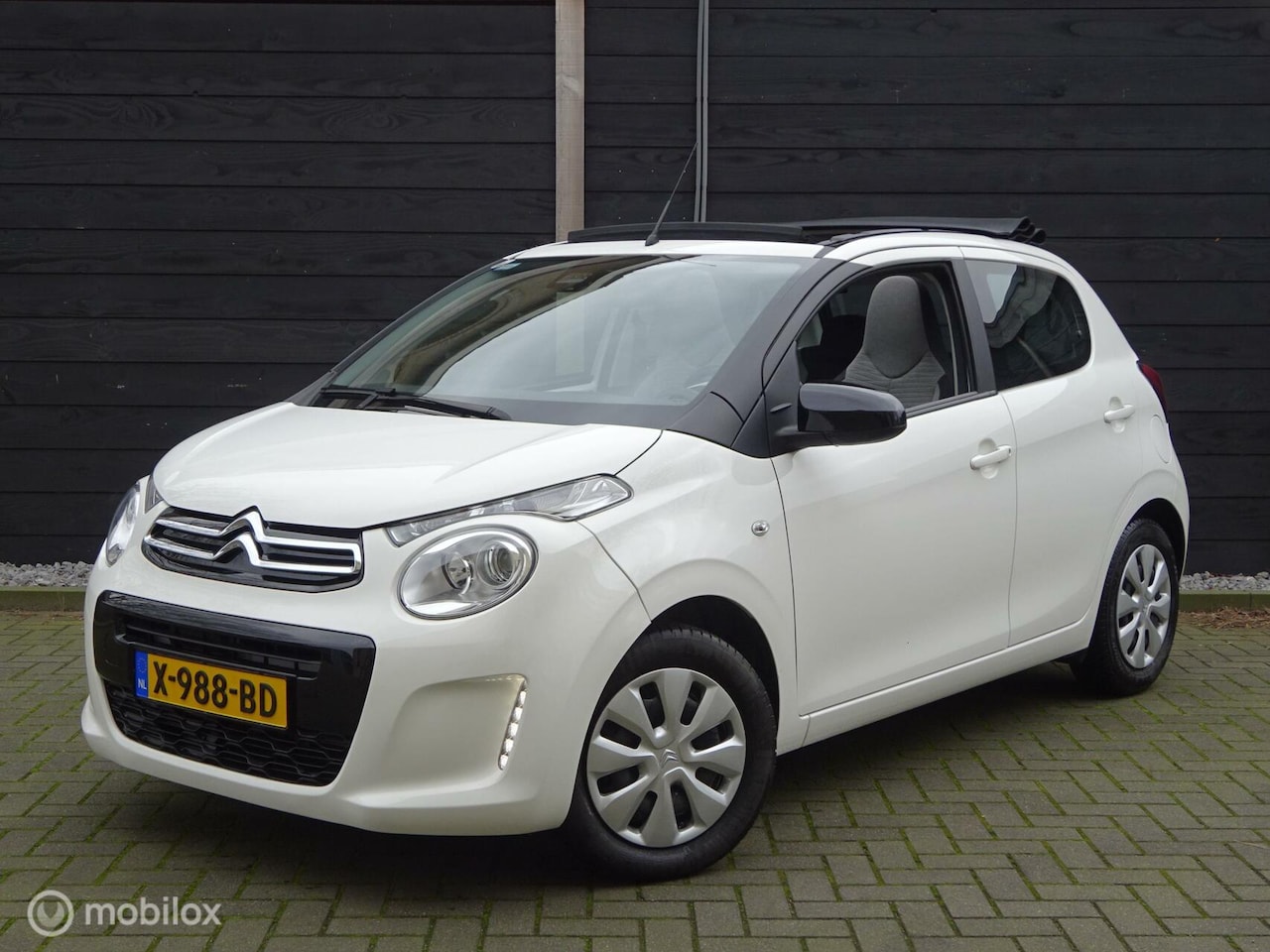 Citroën C1 - 1.0 VTi Airscape Feel Clima airco / Apple Carplay / 28.114 KM!!! - AutoWereld.nl