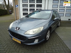 Peugeot 407 - 1.8-16V XR Pack