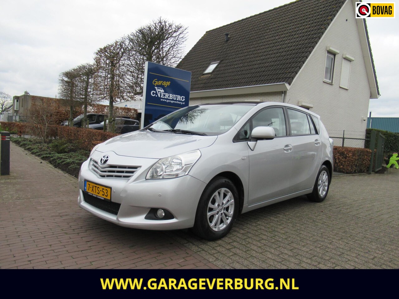 Toyota Verso - 1.8 VVT-i Aspiration (Airco,Cruise,PDC,Panoramadak,Trekhaak) - AutoWereld.nl