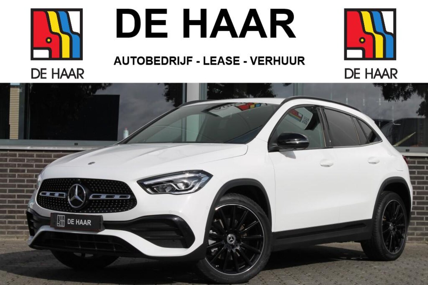 MercedesBenz GLAKlasse 250 e AMG Line Burmester Ambient light