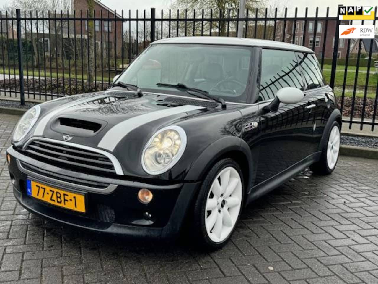 MINI Cooper S - 1.6 - AutoWereld.nl