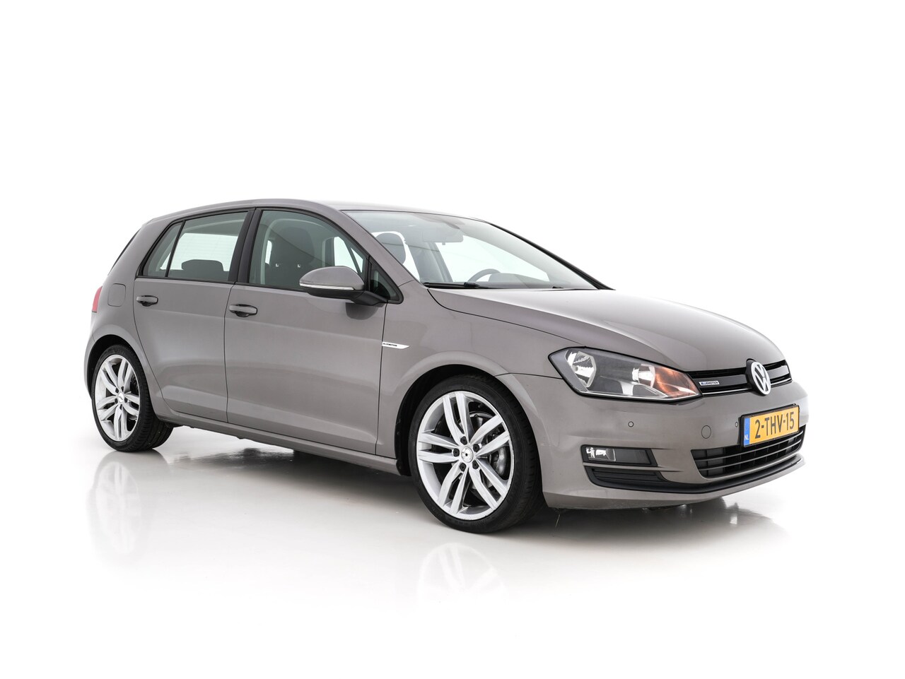 Volkswagen Golf - 1.6 TDI Comfortline BlueMotion *NAVI PROF | ECC | PDC | CRUISE | TREKHAAK* - AutoWereld.nl