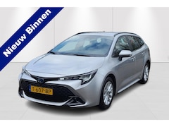 Toyota Corolla Touring Sports - 1.8 Hybrid Business "10 jaar garantie" / Nu met € 2.000, - extra inruilpremie