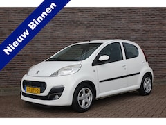 Peugeot 107 - 1.0 Active, wit, 5 deurs, airco, leuke zuinige auto Mooie en frisse auto