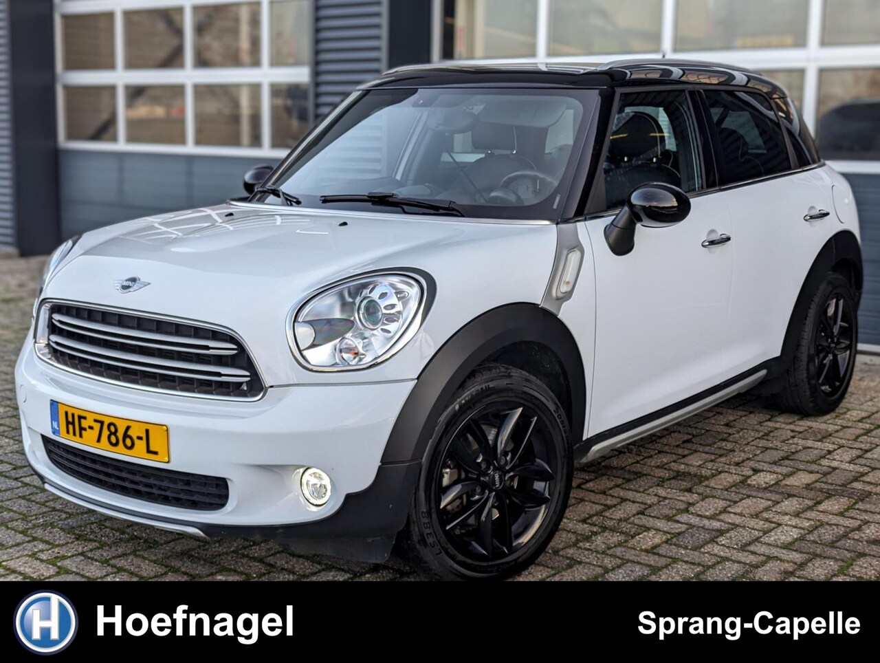 MINI Countryman - 1.6 Cooper Pepper AUTOMAAT|Navi|Stoelverw.|Cruise|Leder - AutoWereld.nl