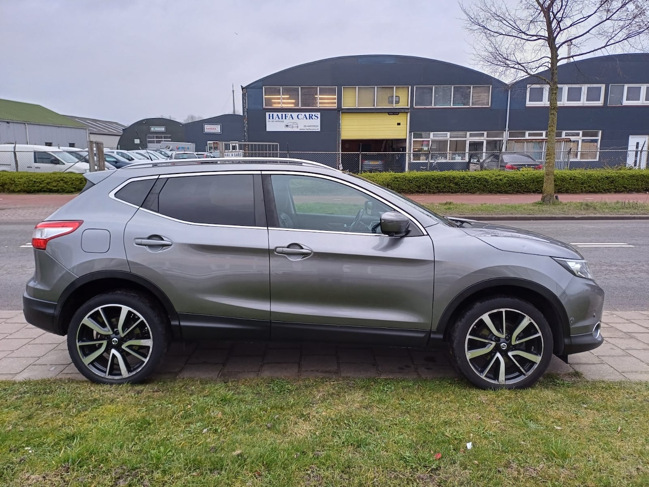 Nissan Qashqai - 1.2 Tekna 1.2 Tekna -Nieuwe APK! . - AutoWereld.nl